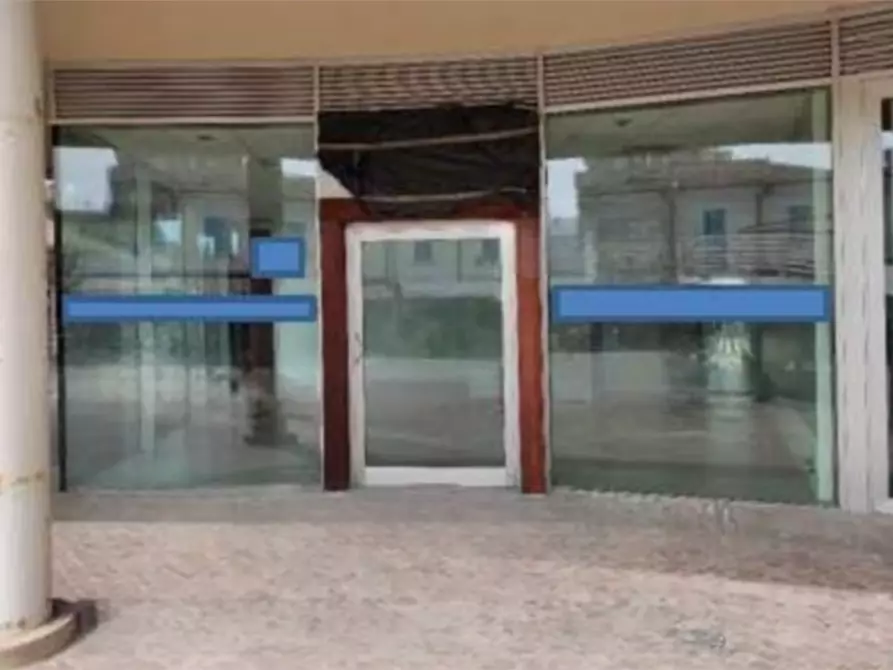 negozio in vendita a Riccione
