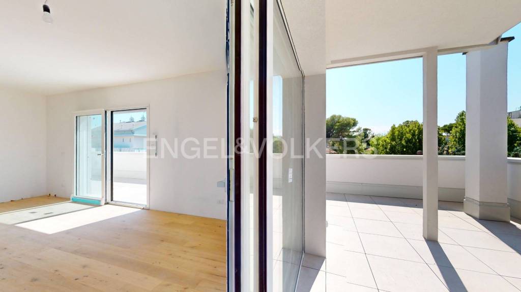 appartamento in vendita a Riccione in zona Alba