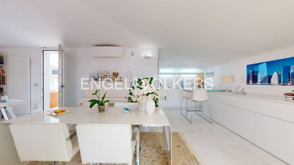 appartamento in vendita a Riccione in zona Alba