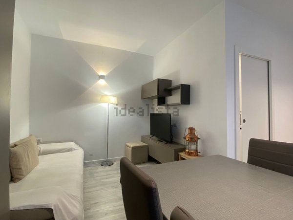 appartamento in vendita a Riccione in zona Alba