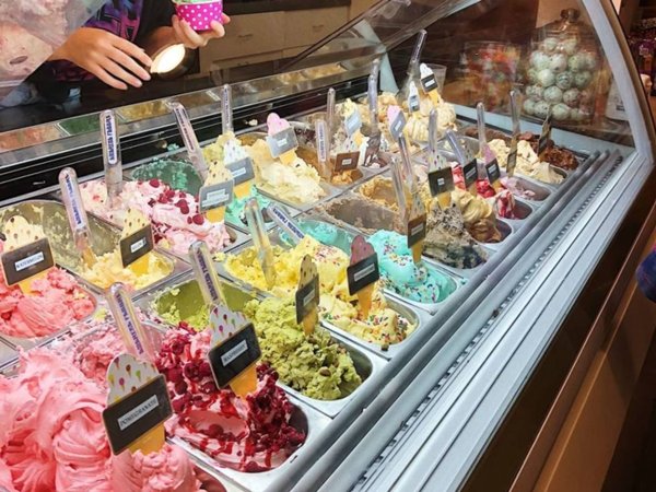 negozio in vendita a Riccione