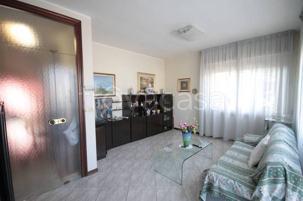 casa indipendente in vendita a Riccione