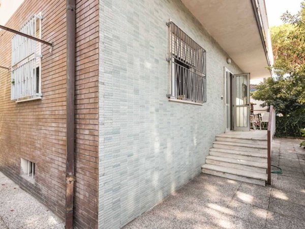 appartamento in vendita a Riccione in zona Marano