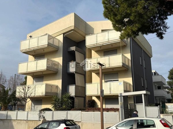 appartamento in vendita a Riccione in zona Alba