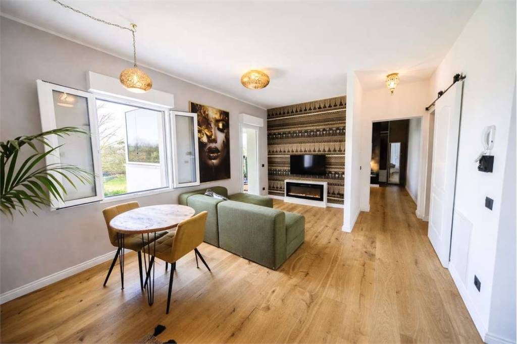 appartamento in vendita a Riccione in zona San Lorenzo