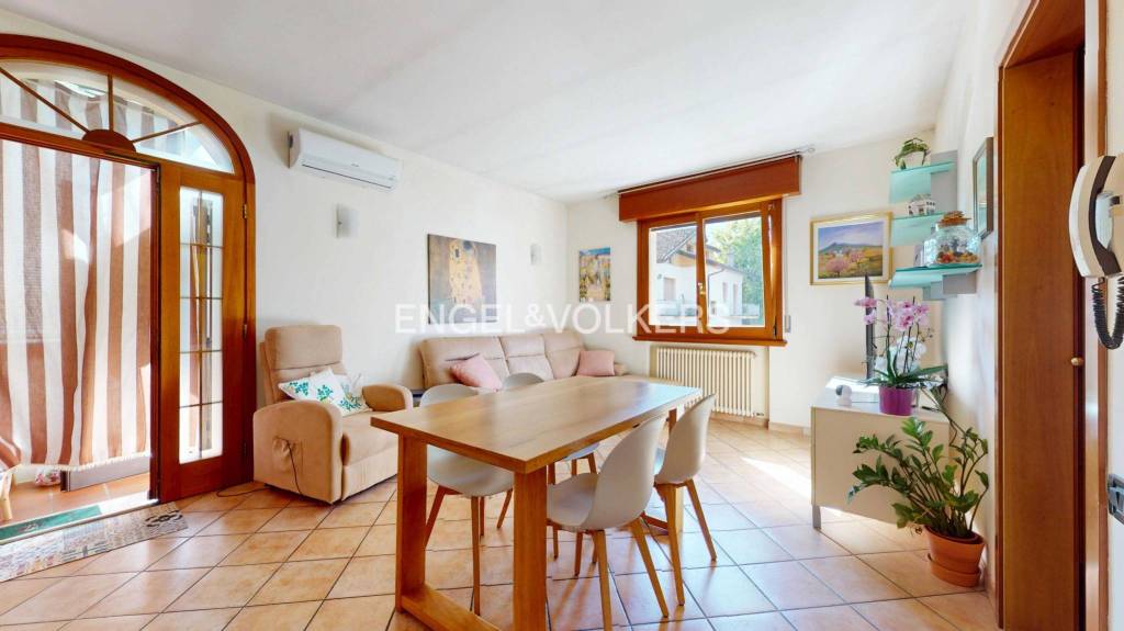 appartamento in vendita a Riccione