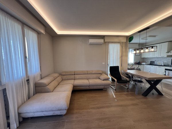 appartamento in vendita a Riccione in zona Centro Storico