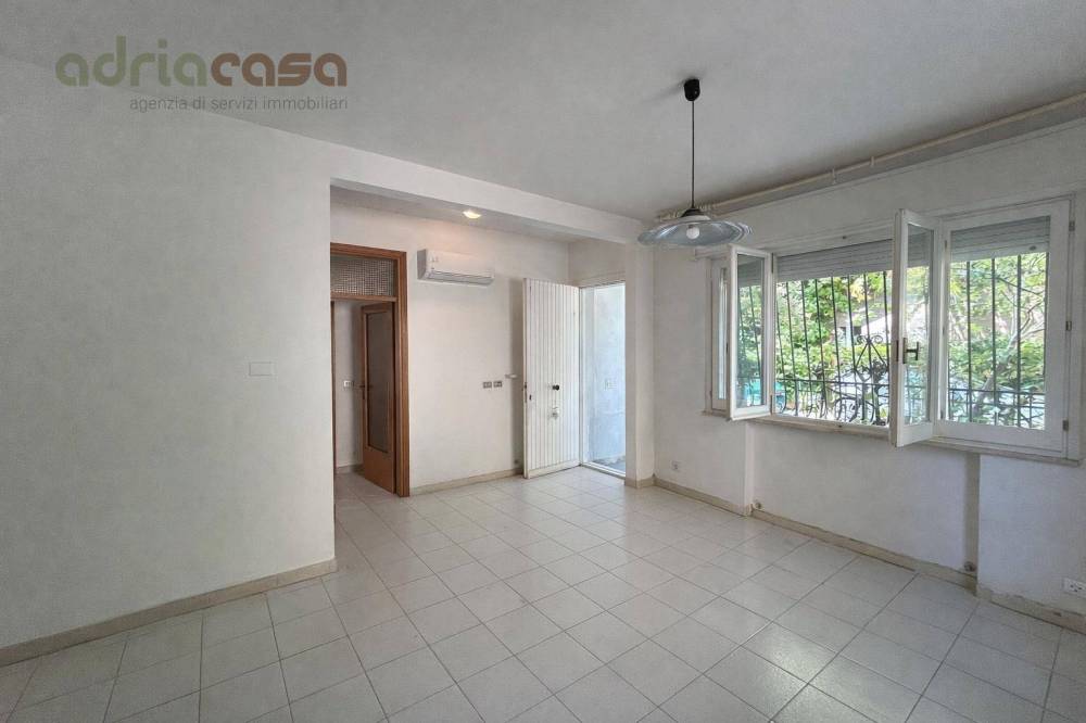 appartamento in vendita a Riccione