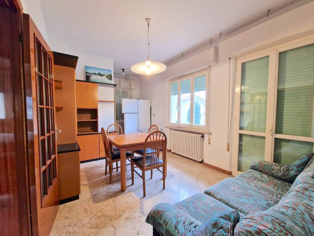 appartamento in vendita a Riccione in zona Alba