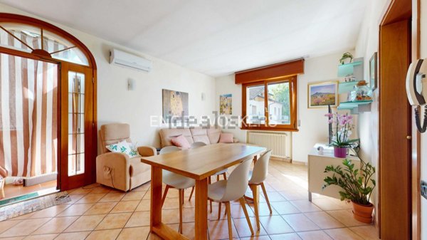 appartamento in vendita a Riccione