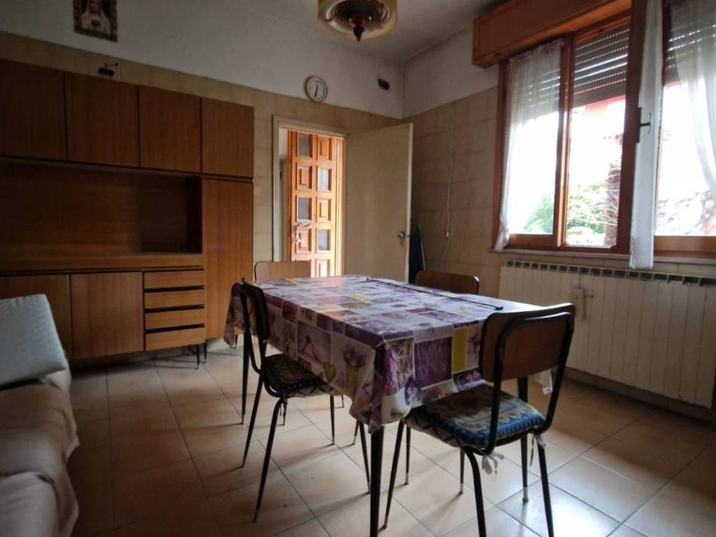 casa indipendente in vendita a Riccione