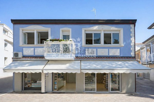 casa semindipendente in vendita a Riccione