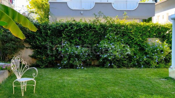 appartamento in vendita a Riccione in zona Alba