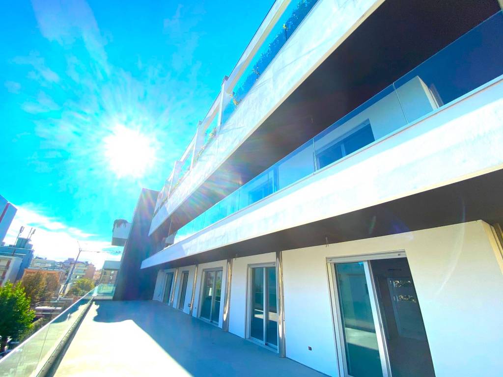 appartamento in vendita a Riccione in zona Marano