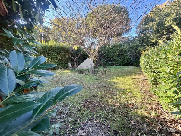 appartamento in vendita a Riccione