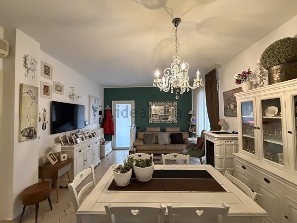 appartamento in vendita a Riccione in zona San Lorenzo