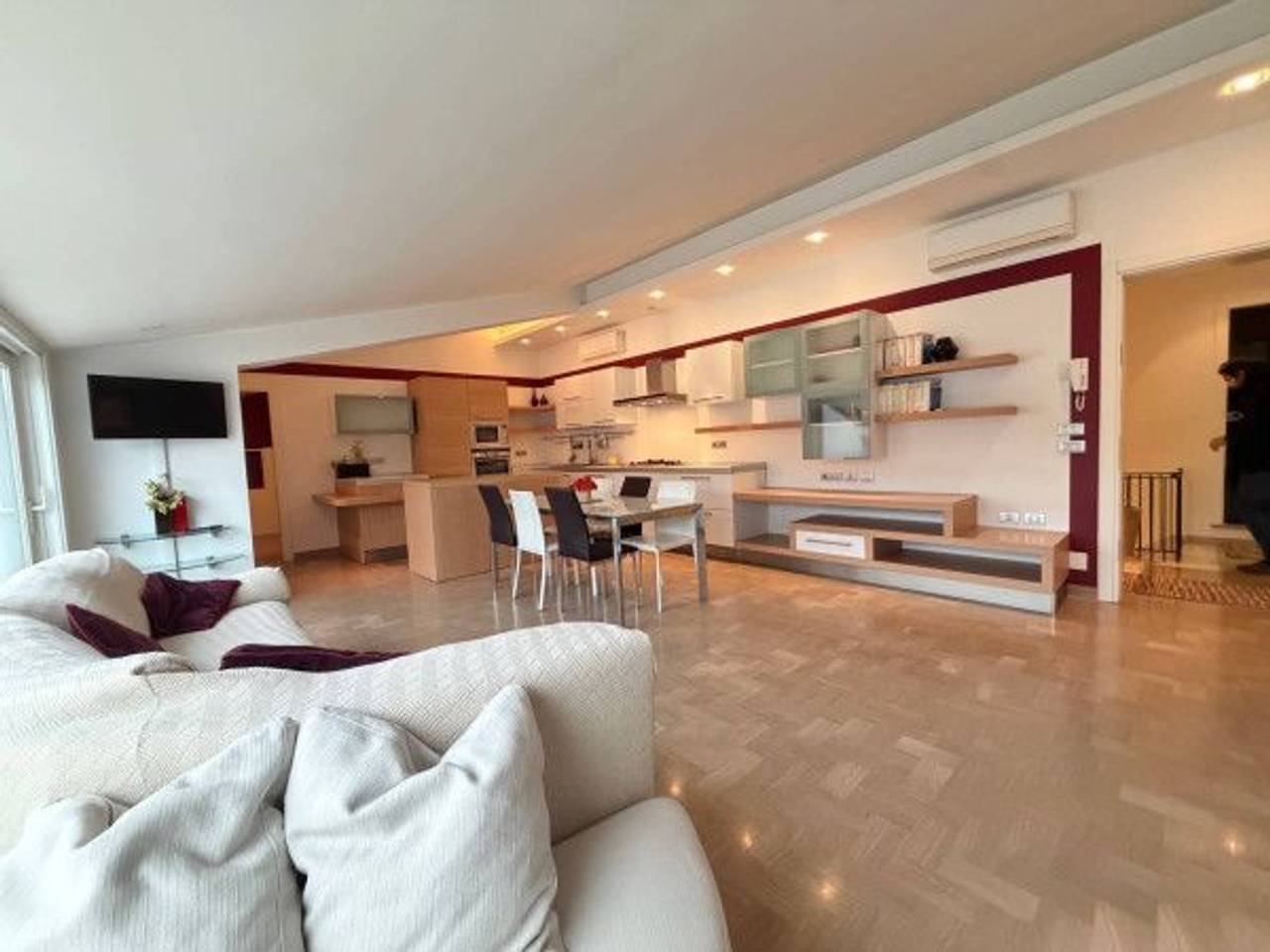 appartamento in vendita a Riccione in zona Centro Storico