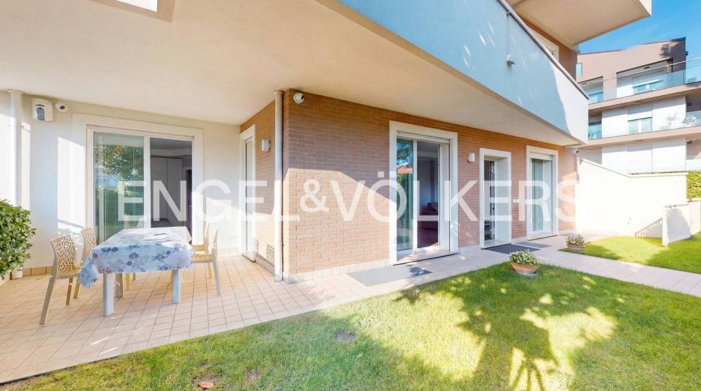 appartamento in vendita a Riccione