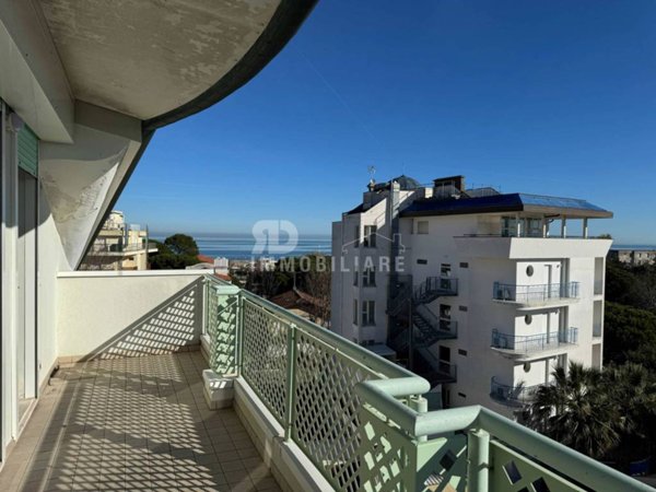 appartamento in vendita a Riccione