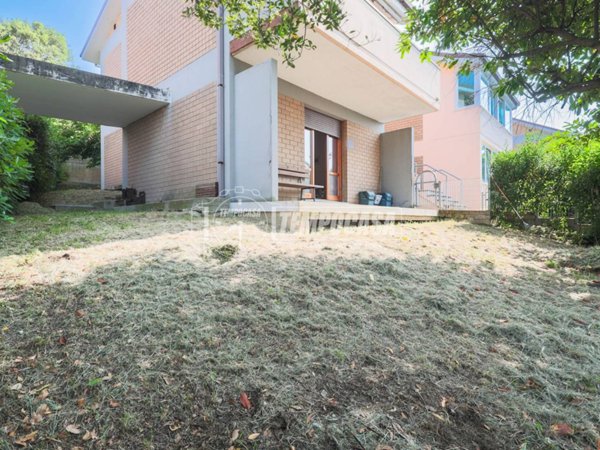 appartamento in vendita a Riccione