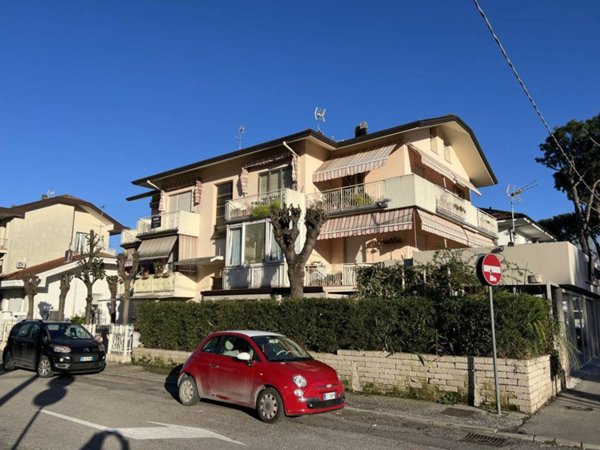 appartamento in vendita a Riccione in zona Centro Storico