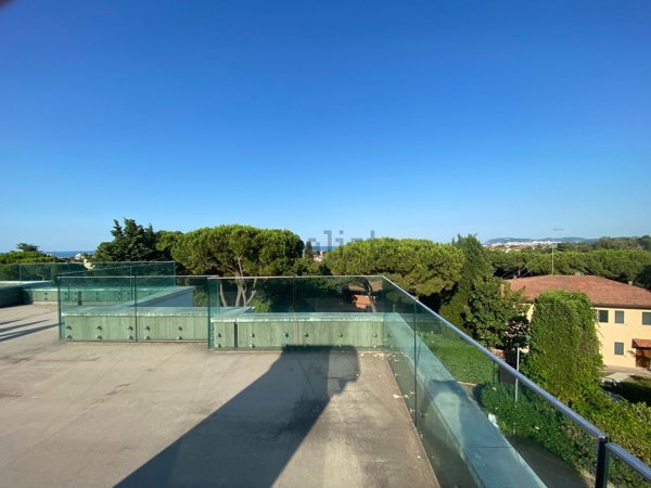 appartamento in vendita a Riccione in zona Centro Storico