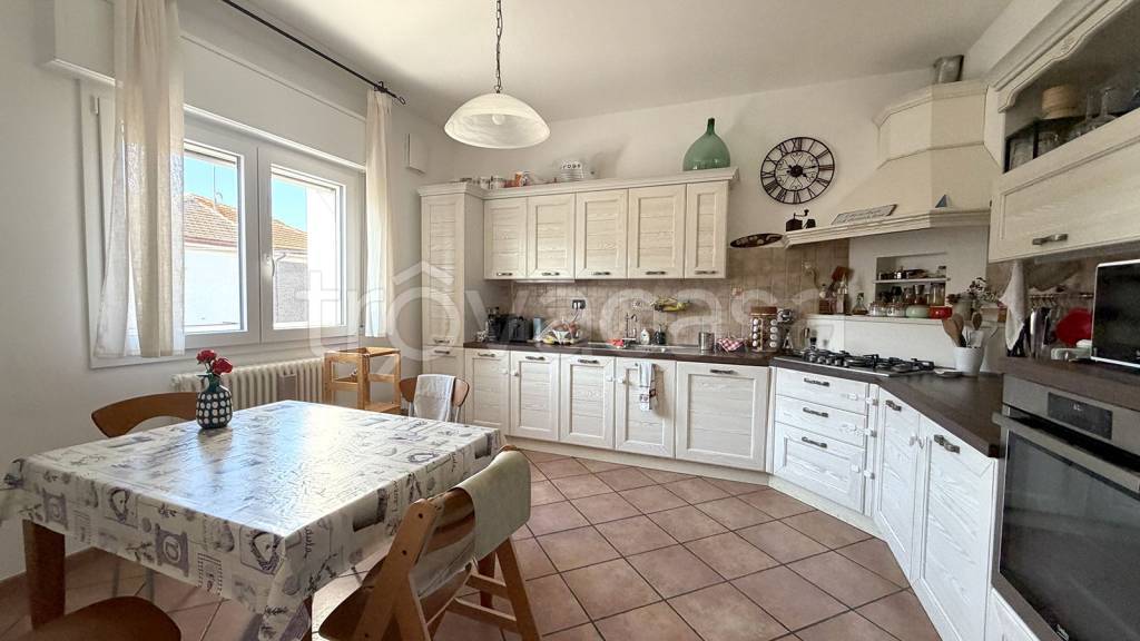 appartamento in vendita a Riccione