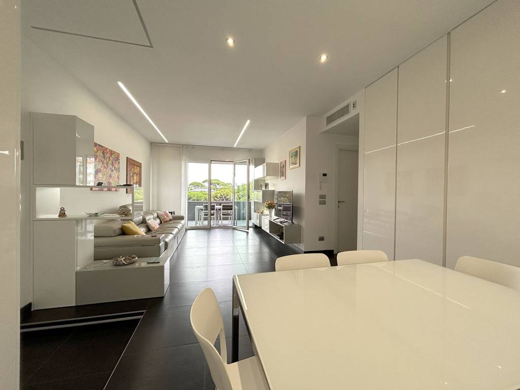 appartamento in vendita a Riccione