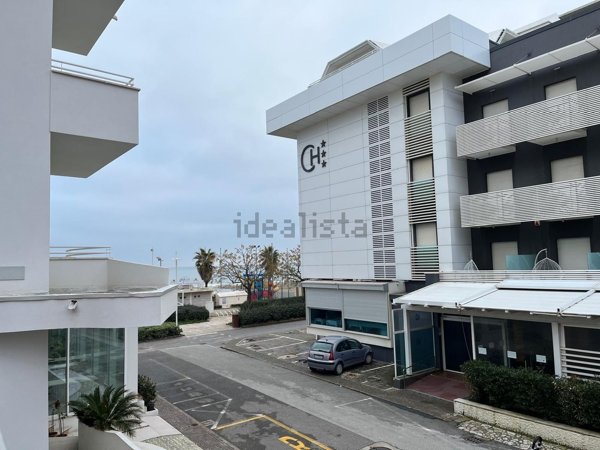 appartamento in vendita a Riccione in zona Alba