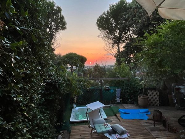 casa indipendente in vendita a Riccione