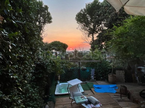 casa indipendente in vendita a Riccione