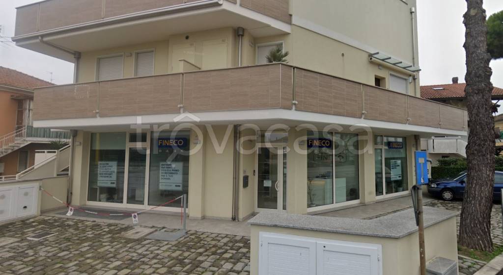 negozio in vendita a Riccione