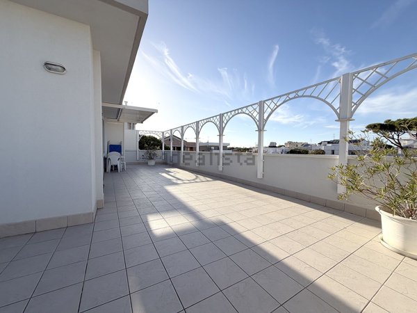 appartamento in vendita a Riccione in zona Alba