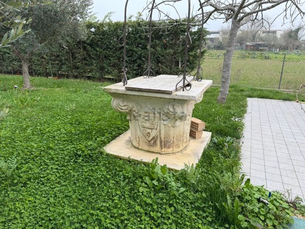 casa indipendente in vendita a Riccione