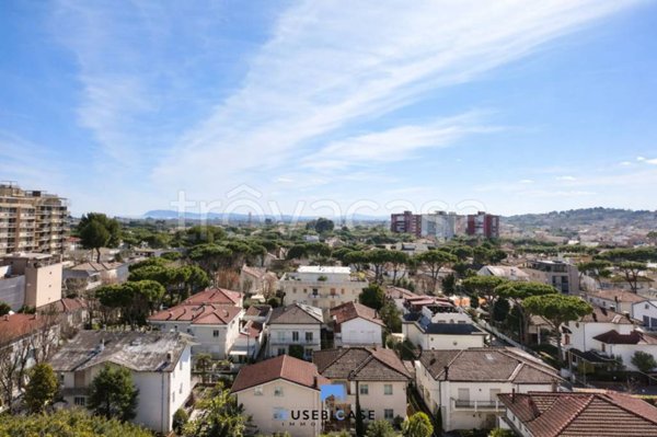 appartamento in vendita a Riccione