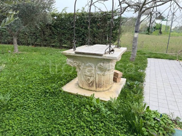 casa indipendente in vendita a Riccione