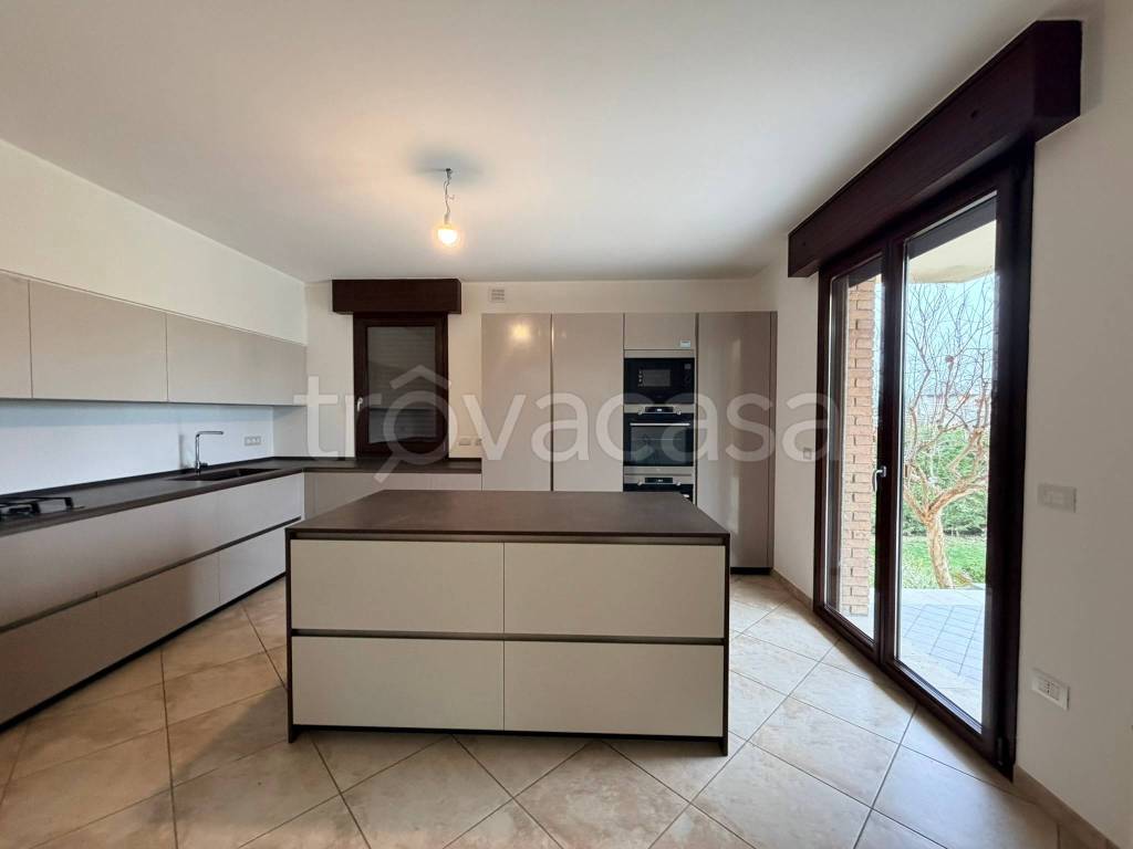 casa indipendente in vendita a Riccione