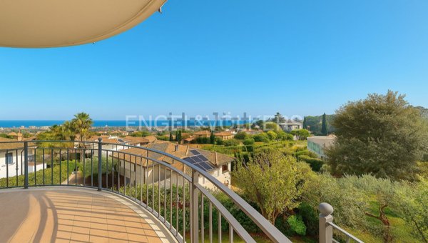 appartamento in vendita a Riccione