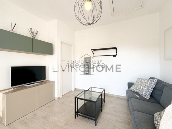 appartamento in vendita a Riccione in zona Alba