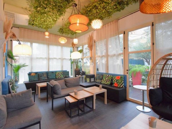 negozio in vendita a Riccione