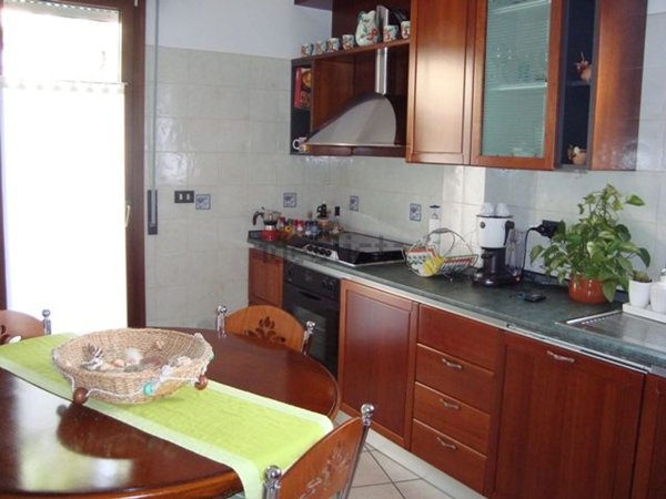 casa indipendente in vendita a Riccione in zona Centro Storico