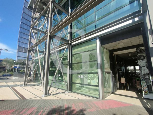 negozio in vendita a Riccione in zona Centro Storico