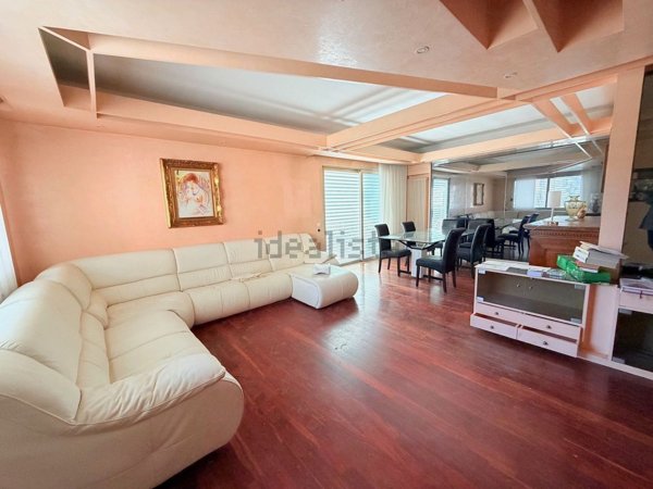 casa indipendente in vendita a Riccione