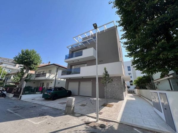 appartamento in vendita a Riccione