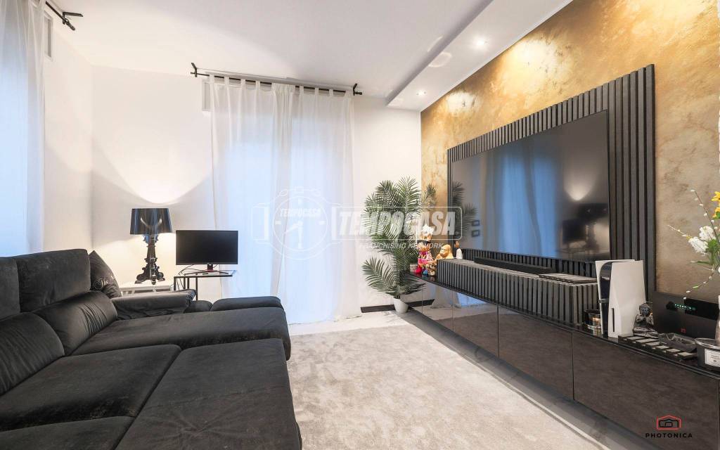 casa indipendente in vendita a Riccione in zona Fogliano