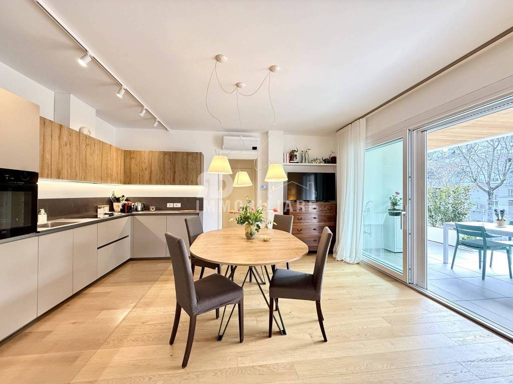 appartamento in vendita a Riccione