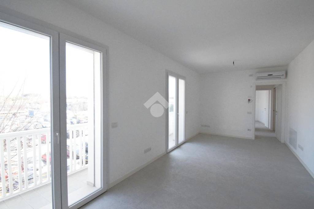 ufficio in vendita a Riccione