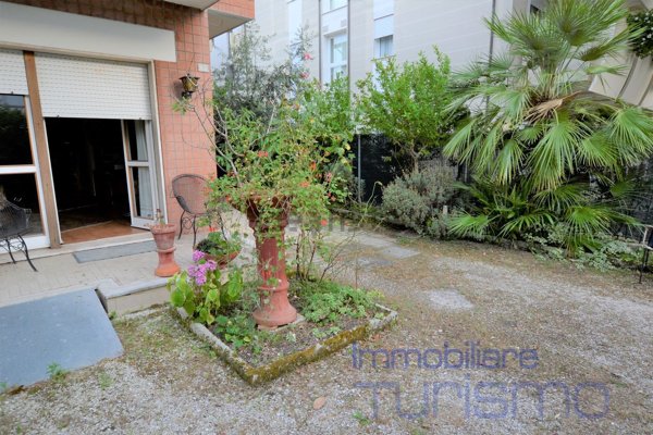 casa indipendente in vendita a Riccione