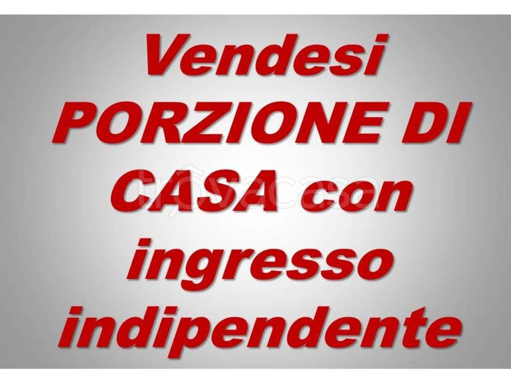 locale commerciale in vendita a Riccione