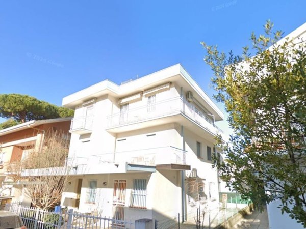 appartamento in vendita a Riccione in zona Alba